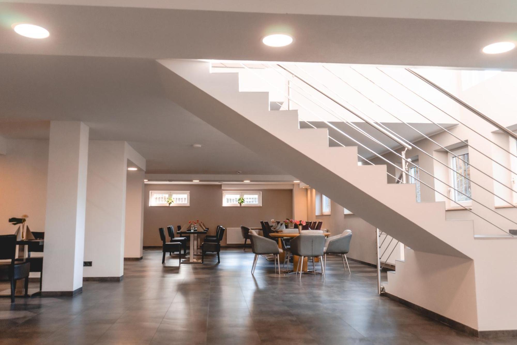 ויינשטאדט Remstal Hotel מראה חיצוני תמונה