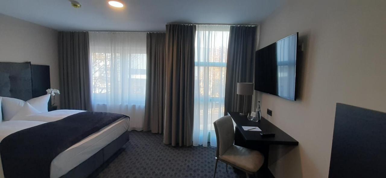 ויינשטאדט Remstal Hotel מראה חיצוני תמונה